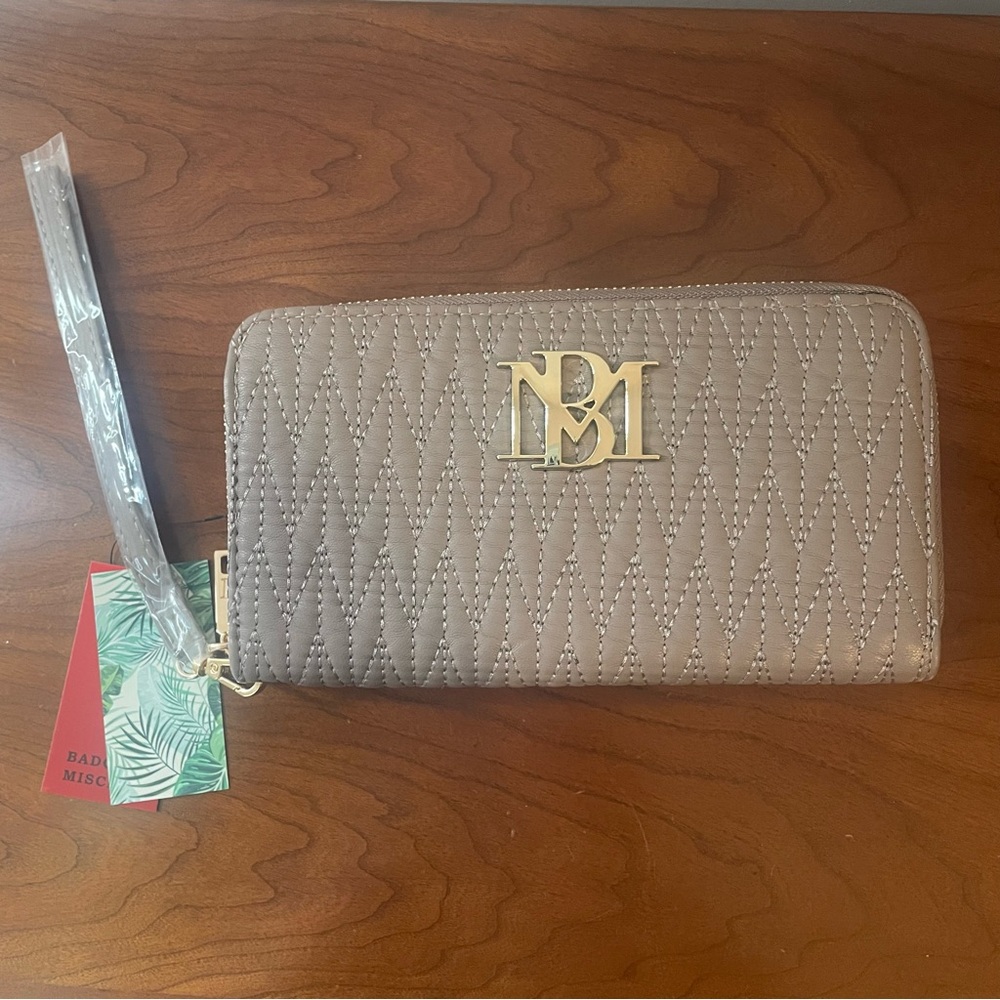 Badgley Mishka Long Wallet With Phone Pocket‎ and Wristlet NWT
